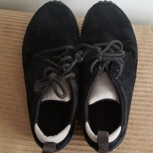 Merrell tennis shoes size 9